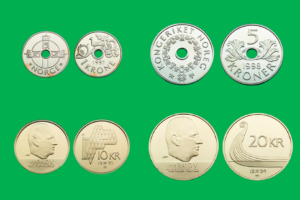 Forside og bakside av norske mynter 1 kr, 5 kr, 10 kr og 20 kr.